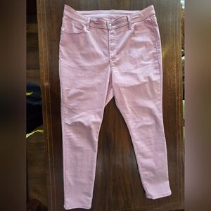 Women old navy pants